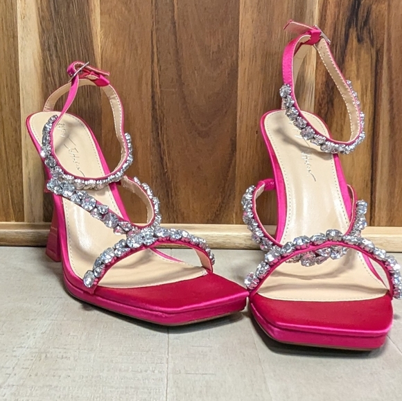 Betsey Johnson Shoes - Betsey Johnson Pink Heels Size 11